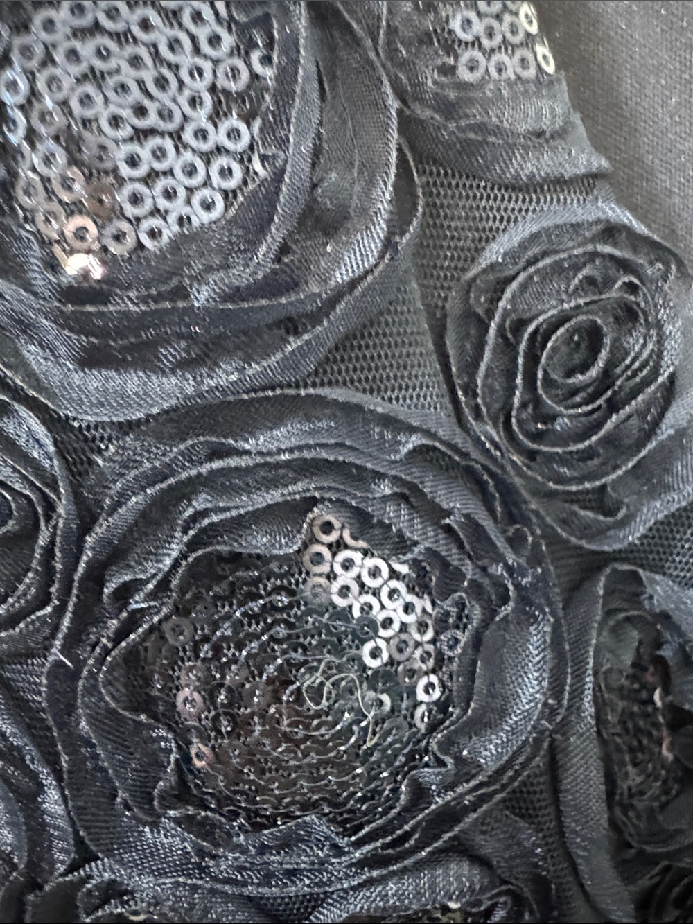 Elegant Navy Embellished Maxi Dress - Classic Evening Wear - Picture 8 of 9